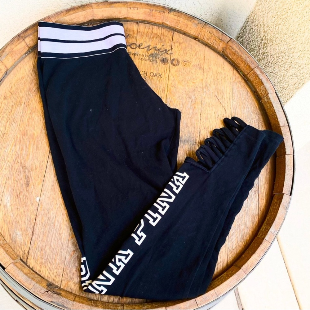 Victoria’s Secret PINK leggings size small